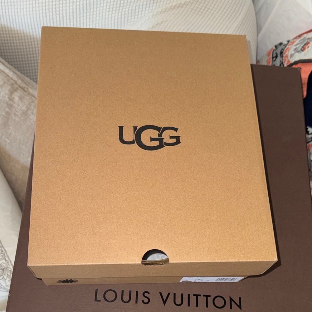 UGG Brown Shoe Box